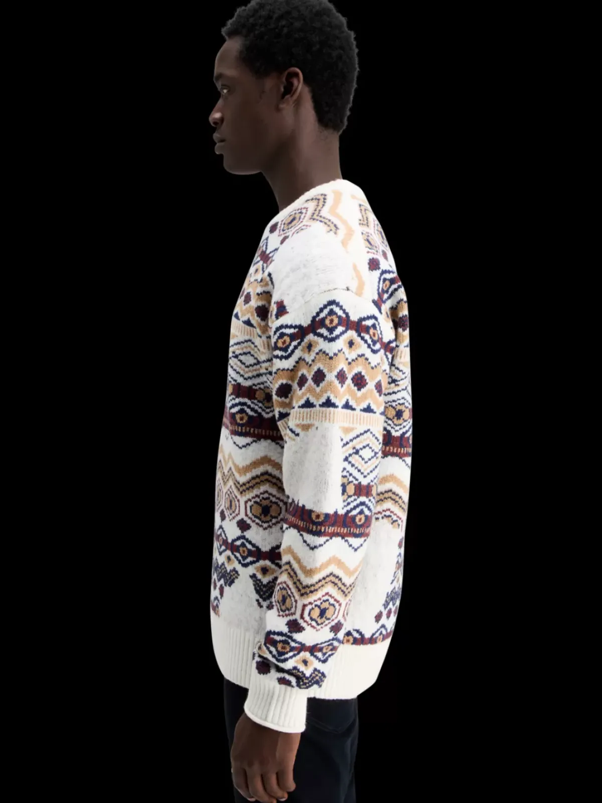 Hot Dropped shoulder jacquard all over Knitwear