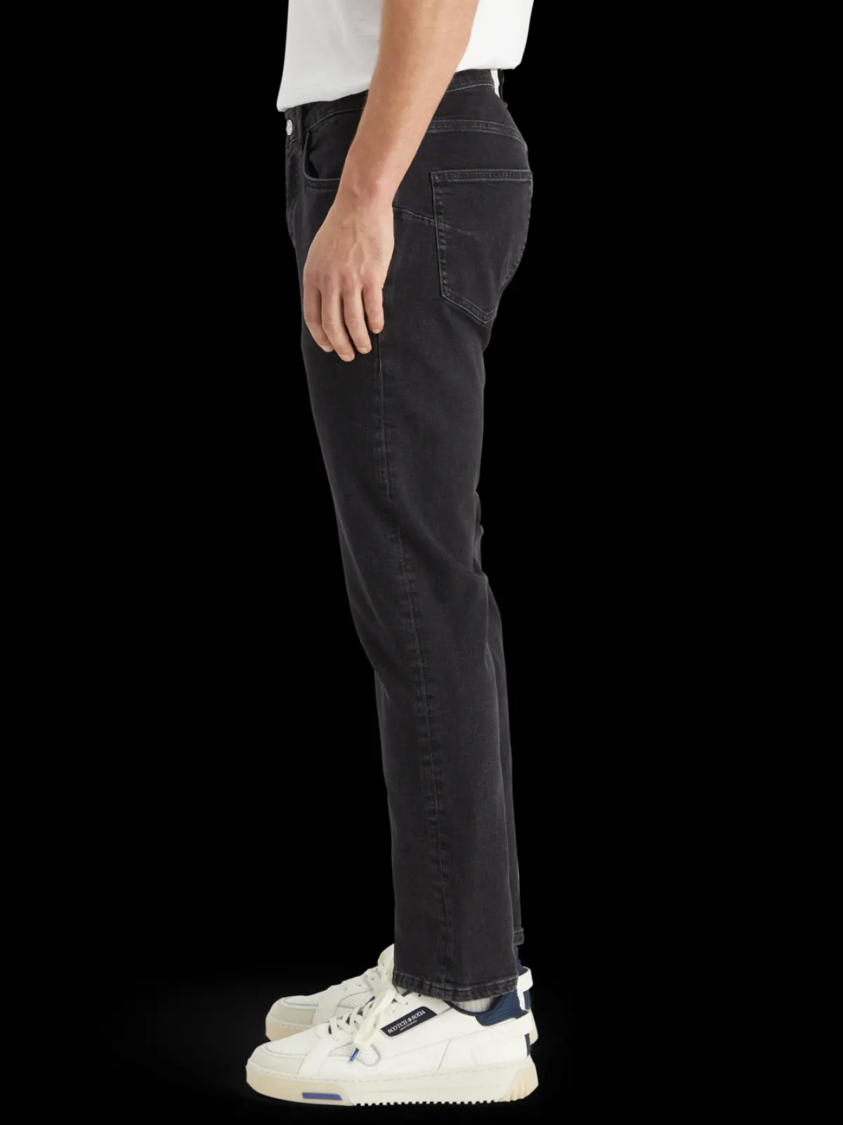 Best Essential THE ZEE STRAIGHT JEANS CITY BLACK Jeans|Essentials