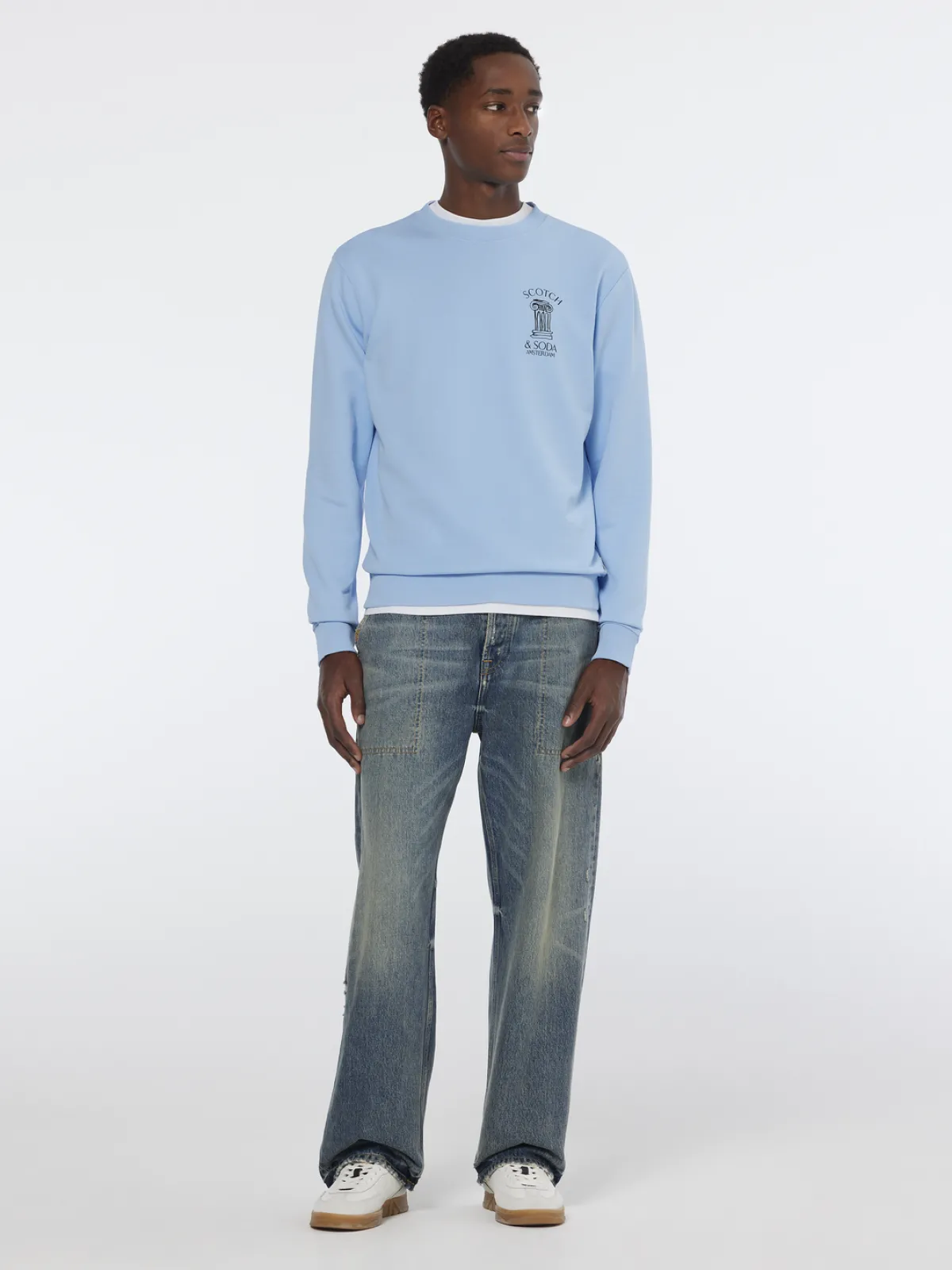 Sale Left chest artwork sweatshirt Sweatshirts & Hoodies