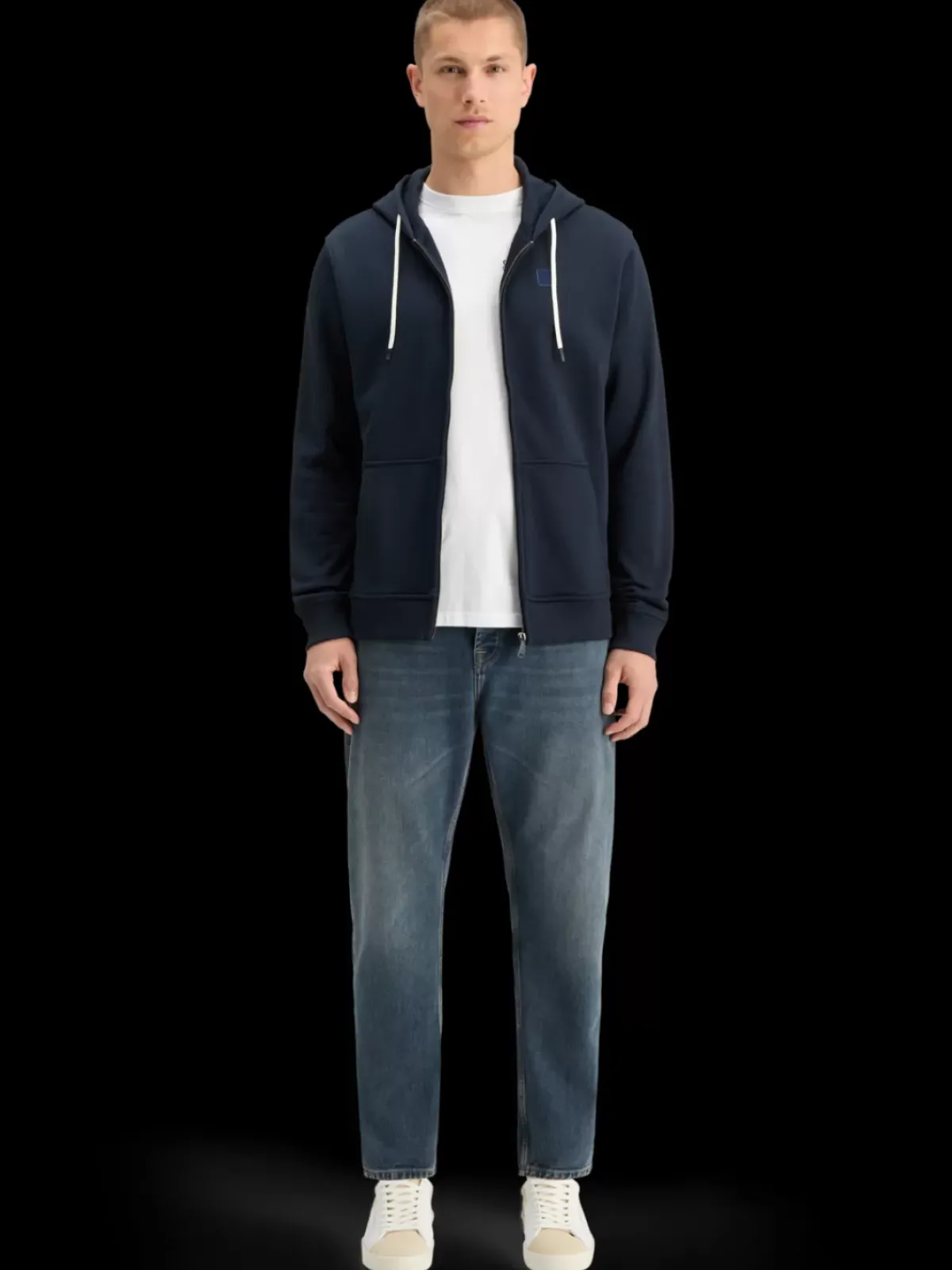 Fashion LOGO BADGE ZIP-THROUGH HOODIE Sweatshirts & Hoodies